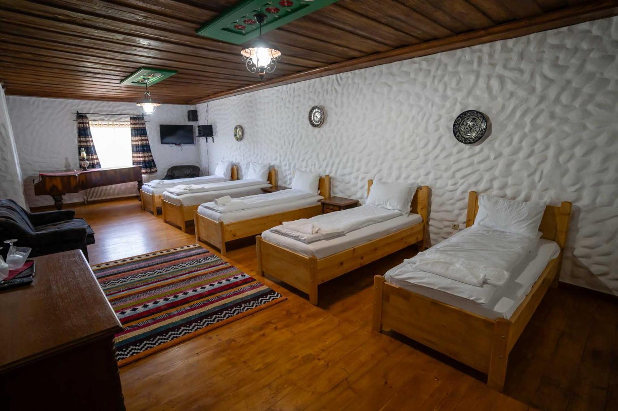 Hanul Almas Deva Extérieur photo
